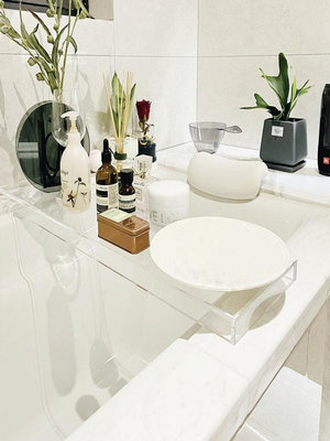 現貨 亞克力透明置物架浴室SPA浴缸隔板 泡澡防水簡約輕奢收納托盤