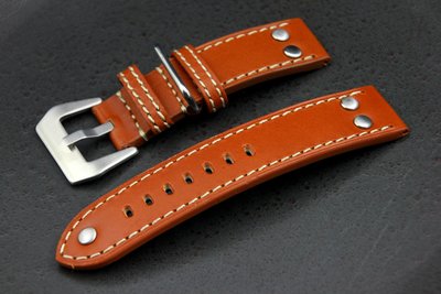 鉚釘22mm直身hamilton tag的新衣德國軍錶vintage冒險風格~棕色~真皮錶帶banda製作