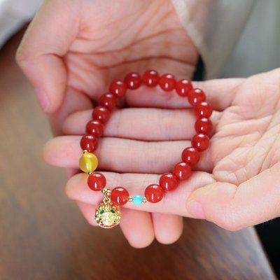 玉石天然紅瑪瑙多寶魚鈴鐺本命年手鏈紅玉髓手串手飾女小眾設計感飾品