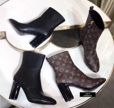 Louis Vuitton LV 老花跟短靴 黑色漆皮款  37.5