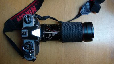 [Ｃ.M.平價精品館]現貨出清特價/NIKON FM2復古傳統底片型單眼相機 + TAMRON35~200mm長鏡頭