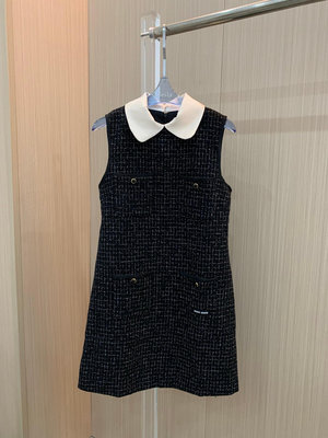 Leann代購~ miumiu 2024春夏新款法式名媛風編織洋氣時尚百搭顯瘦無袖黑色連衣裙