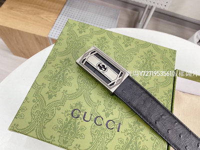 皮帶腰帶Gucci 古奇新款互扣式G帶扣深受品牌輝煌的70年代經典設計所影響，得以重新詮釋安放于織紋純皮腰帶 NO47070