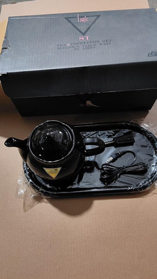 日本回流電咖啡壺。全新帶包裝中古品，少兩個杯子。