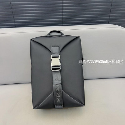 【二手包包】Prada 普拉達Re-Nylon 尼龍布雙肩包 書包背包 ，經典百搭 實物拍攝 頂級面料 NO17643