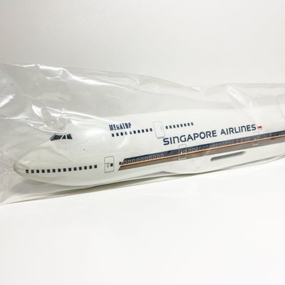 RISESOON 1:130 新加坡航空 747-400 SINGAPORE AIRLINES 飛機模型【J493】
