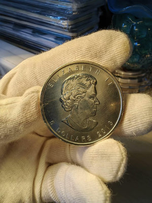 2013年加拿大楓葉銀幣.楓葉銀幣.1盎司.~~33.33克