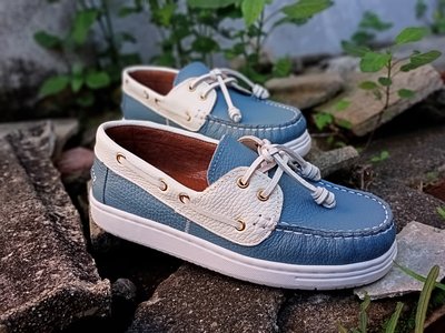 牛皮手工帆船鞋(水藍+白色)