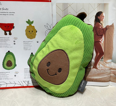 【宇冠】德國fashy 酪梨造型 包枕 玩偶 靠墊 0.8L冷/熱水袋,特價優惠$790元