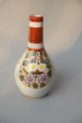日本帶回明治期百年赤繪純手繪花器很小高度約7肚徑約4
