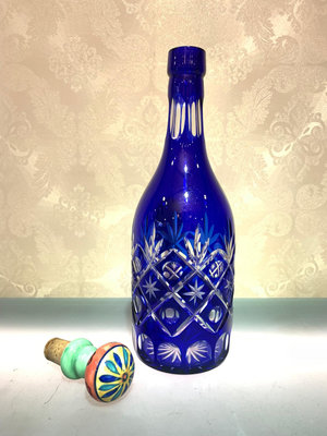 日本回流 藍切子酒樽 醒酒器 超喜歡這個陶瓷手繪的蓋子 有沒