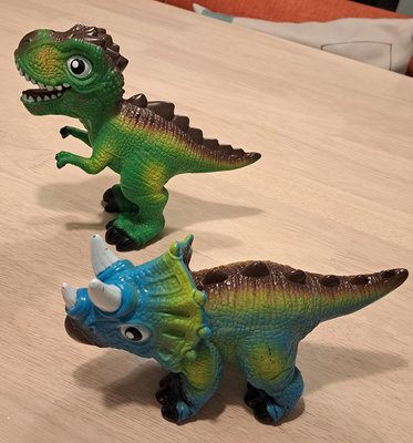 侏儸紀公園 恐龍 音效恐龍 暴龍 霸王龍 三角龍 聲光玩具 恐龍玩具 會叫的恐龍