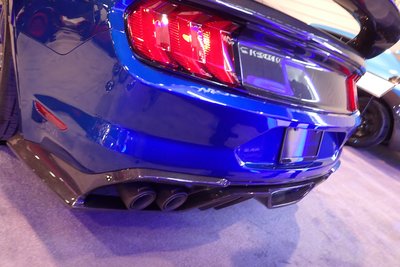 泰山美研社19041337  野馬GT5 2018-19 Mustang 碳纖維後下巴進口套件 依當月報價為準