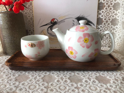 日本回流，美濃燒全手繪櫻花系列咖啡、紅茶一杯一壺。壺單孔出水