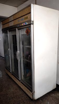 南門餐廚設備拍賣二手玻璃大三門冷藏冰箱