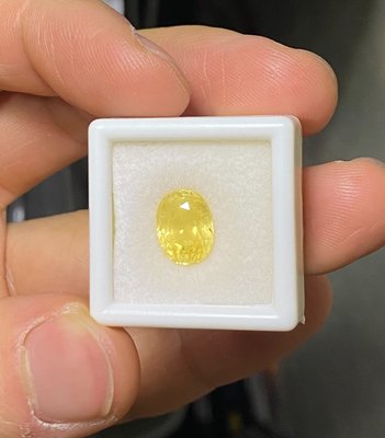 【台北周先生】天然黃寶石 5.25克拉 無燒 錫蘭產 珠寶展等級 送證書