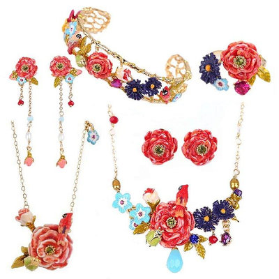 【Koaa海購】Les Nereides 鸚鵡玫瑰系列套裝琺瑯彩釉紅色花朵小鳥長款項鏈手鐲耳