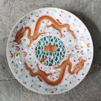 清三代時期粉彩雙龍魚紋瓷盤古董古玩老貨舊貨收藏家居精品老擺件