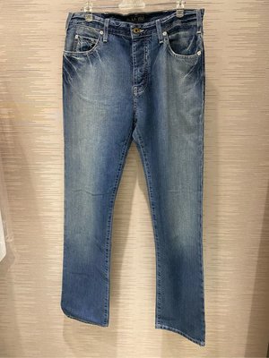 【EZ兔購】~正品 Armani jeans aj 素面刷白鐵牌牛仔褲31腰
