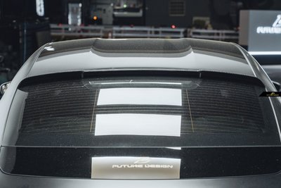 【政銓企業有限公司】保時捷 Porsche TAYCAN 全車系 適用 FD 品牌 卡夢 碳纖維  後上遮陽 後窗導流
