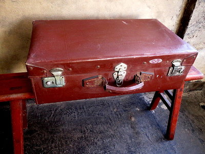 【 金王記拍寶網 】(C屯) C015 早期50~60年代 光陰的故事 老皮箱一件 正老品 罕見稀少