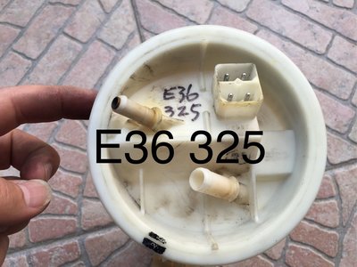 E36 318 325 白殼 藍殼 汽油幫浦組 [老車DIY]