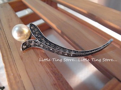 Little Ting Store:BLING水晶鑽珍珠花樣別針/胸針搭配披肩圍巾襯衫 生日禮物