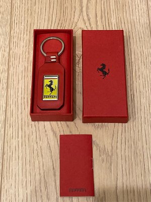 (已售完)Ferrari全新原廠正品-皮製鑰匙圈(義大利購入)