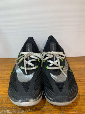 二手Nike Future Speed女鞋 23.5號，售699元。