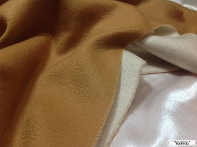 Aurora極光系列-優雅高級感100% Cashmere喀什米爾pashmina經典駝杏白雙面雙色重磅超厚織圍巾/披肩