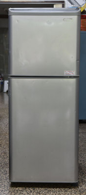 (全機保固半年到府服務)慶興中古家電二手家電中古冰箱TOSHIBA(東芝)137公升小雙門冰箱2
