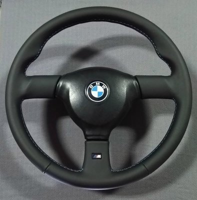 BMW M2  M Technic 方向盤 全新三色縫線 原本是E30 E28 E24 E34 E32適用