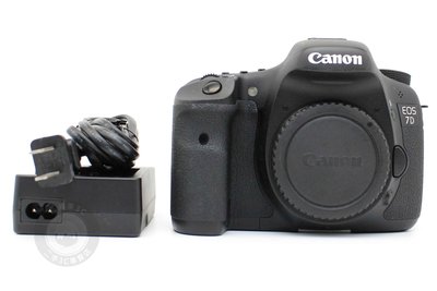 【高雄青蘋果3C】Canon EOS 7D 單機身 快門數約196XX張 單眼相機 二手相機#80642