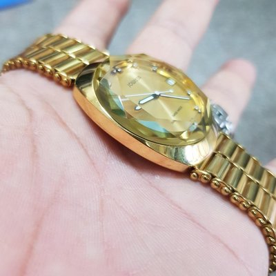 真品 左薇莎JOWISSA 瑞士錶 簡約 時尚 石英錶 鑽型切割鏡面 很漂亮 3.5/17  H1