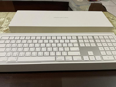 【臻品】盒裝 Apple  Magic Keyboard 巧控鍵盤 &amp; Magic TrackPad 2 巧控板