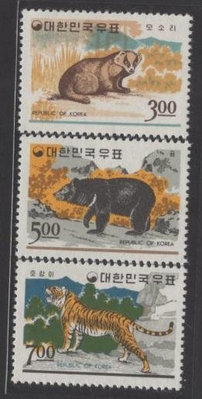 H43 南韓1966年動物3全 原膠未貼