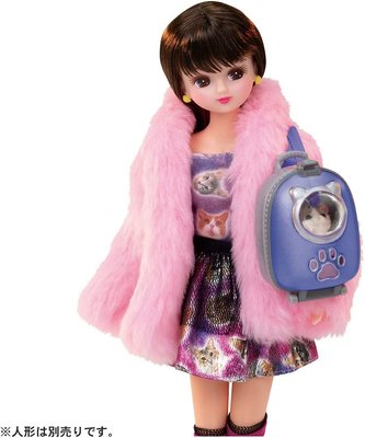正版 莉卡 17歲 貓咪 套裝 服裝配件組 娃娃 licca 衣服 包包