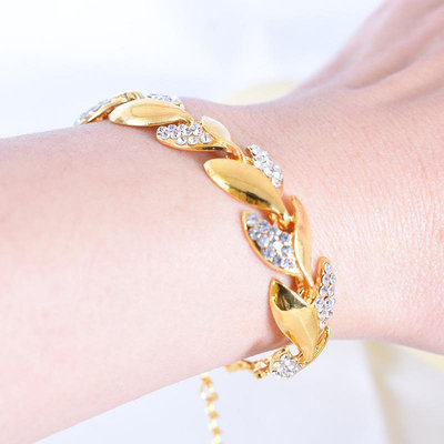 (小燕子日韓小物) 《5380》歐美時尚金色樹葉鑲鑽手鍊 設計感水鑽葉子微鑲手環
