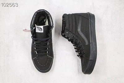 百貨館~萬斯 VANS SK8-HI 經典高幫系列帆布休閑鞋 全黑高幫