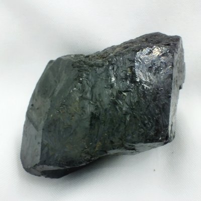 黑碧璽原礦054–94.9公克。珍藏水晶