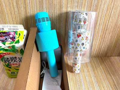 Wire less Blue tooth Karaoke Microphone Mic Speaker gift