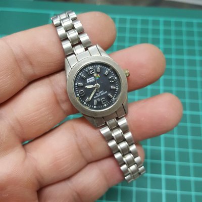 漂亮女錶 隨便賣 另有 男錶 女錶 老錶 機械錶 手上鏈 EAT OMEGA ROLEX SEIKO MK CK lm ks LV GUCCI B06