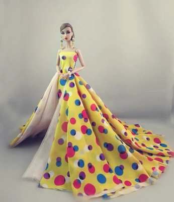 芭比 高檔 禮服 黃色 圓點 幾何 拖尾 禮服 設計 婚紗  FR 娃娃 服裝