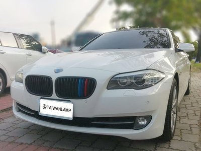 《※台灣之光※》全新BMW F10 F11 10 11 12 13年改款前期原廠型霧燈附燈泡520 523 528I