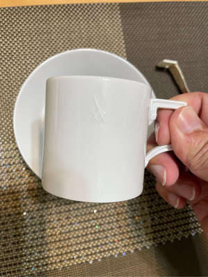 悠遊 麥森 Meissen  一級品 古典主義造型 摩卡杯 杯口 高均為5.2 深底碟直徑約11（左3）