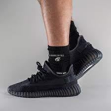 代購】Adidas Yeezy 350 V2 Onyx 全黑經典百搭運動鞋HQ4540男女鞋