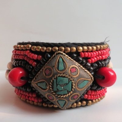 [ 廣緣-手鐲 ] (3) 西藏 紅珊瑚+綠松石+貝殼活動布手環 **可議價**