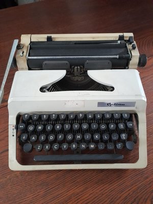 ［布諾西洋古董］老打字機