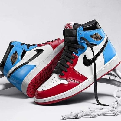 【正品】Air Jordan 1 High OG Fearless UNC 漆皮紅藍警燈 籃球 CK5666-100潮鞋