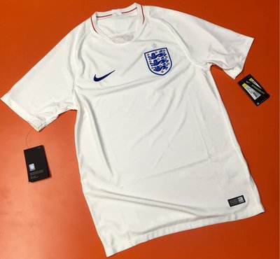 2018 Nike 世界足球紀念款 短袖上衣 足球T